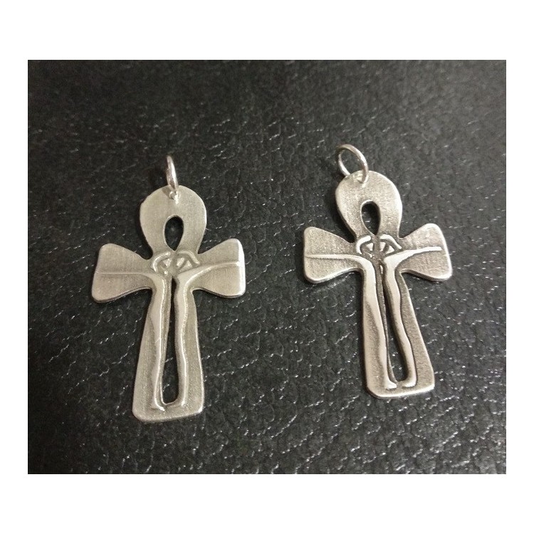 Collar Cruz con cadena en plata de ley