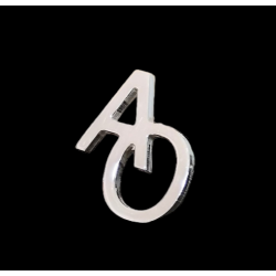 Pin de 2 iniciales o números  por encargo en plata de ley