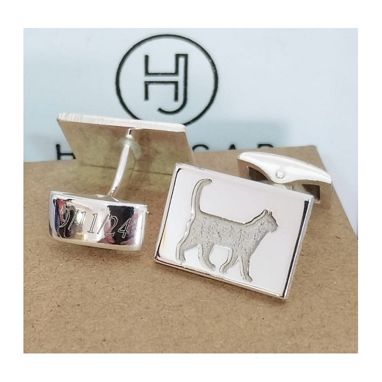 Gemelos personalizados con silueta tallada en plata de ley