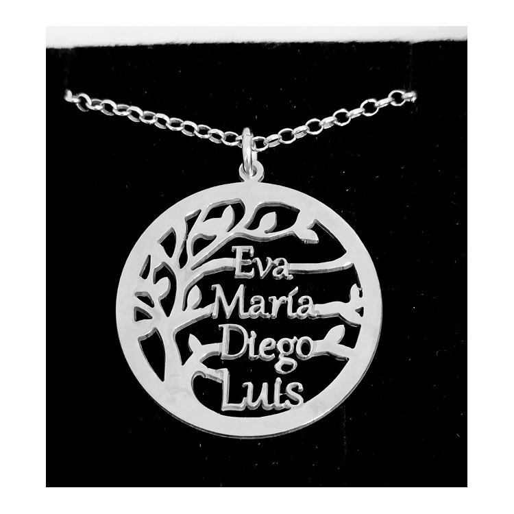 Collar arbol con 4 nombres plata de ley