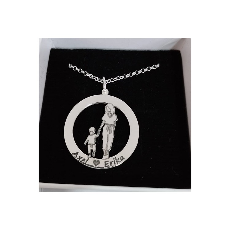 Collar personalizado con Silueta enmarcada plata de ley