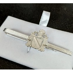 Pisacorbatas escudos de armas tallados