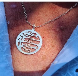 Collar arbol con 4 nombres plata de ley
