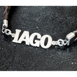 Pulsera con nombres plata y cuero