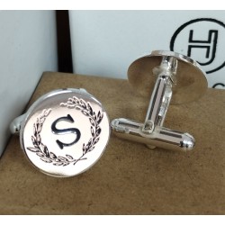 Gemelos personalizados de iniciales talladas plata de ley