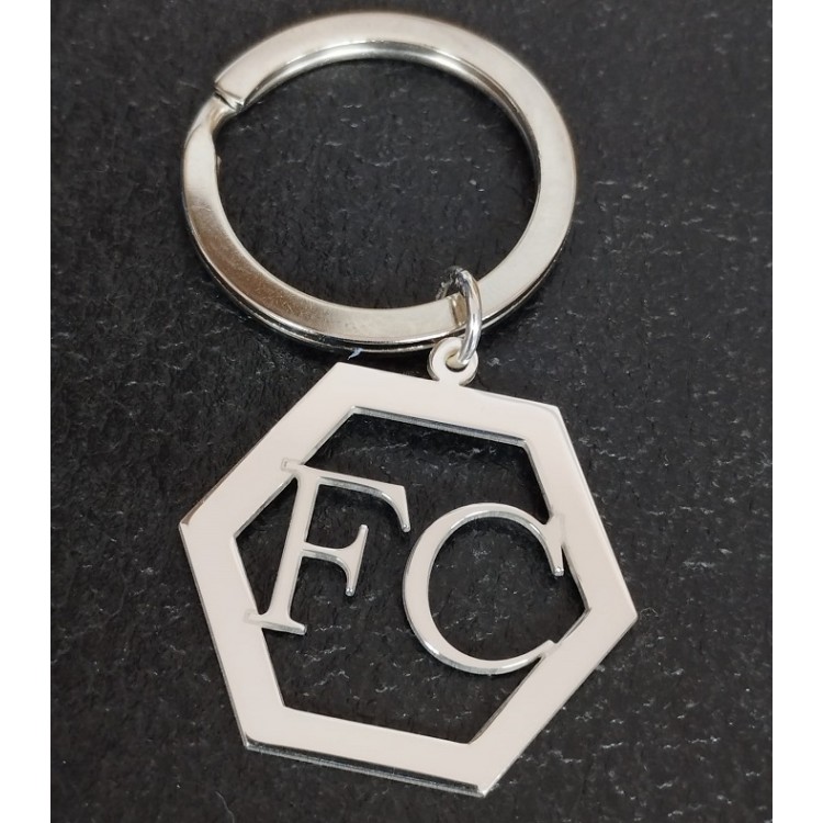 Llaveros personalizados de iniciales enmarcadas plata de ley