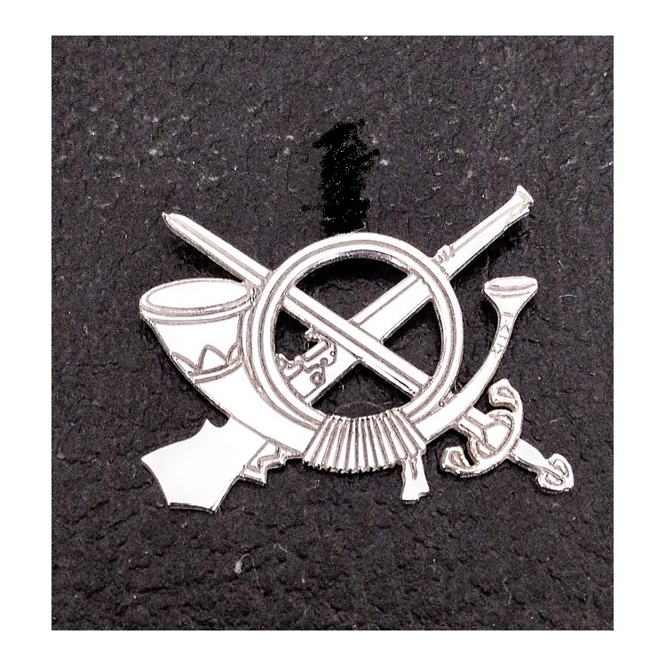 Insignia infantería  en plata de ley