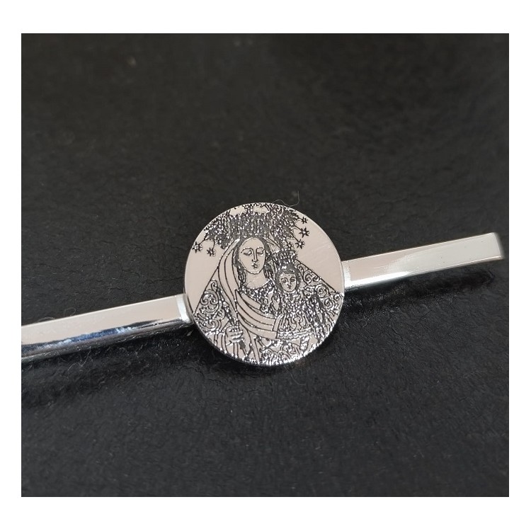 Pisacorbatas personalizado con círculo grabado