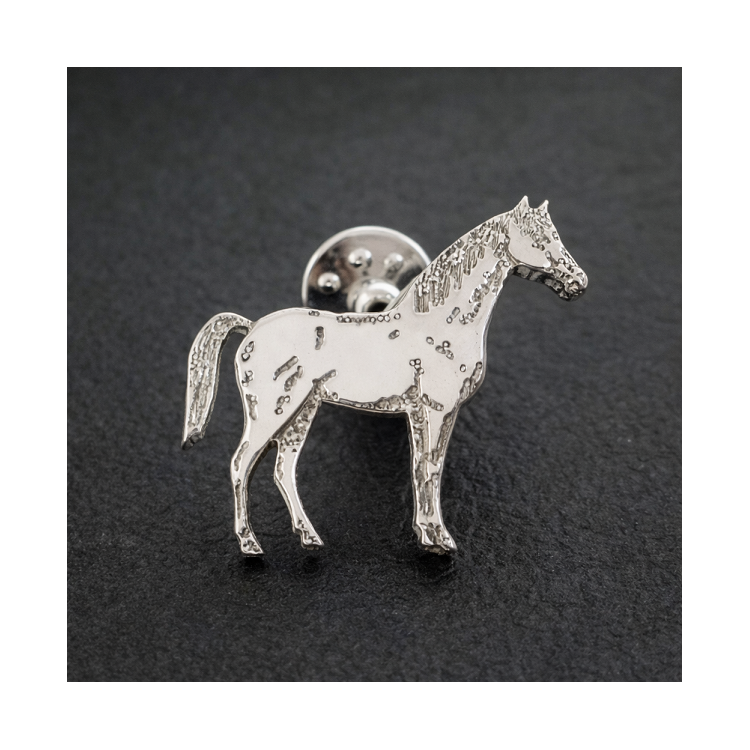 Pin caballo en plata de ley