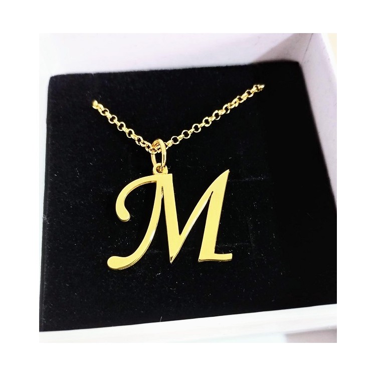 Colgantes de Inicial chapados en oro