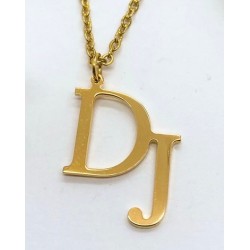 collar de letras